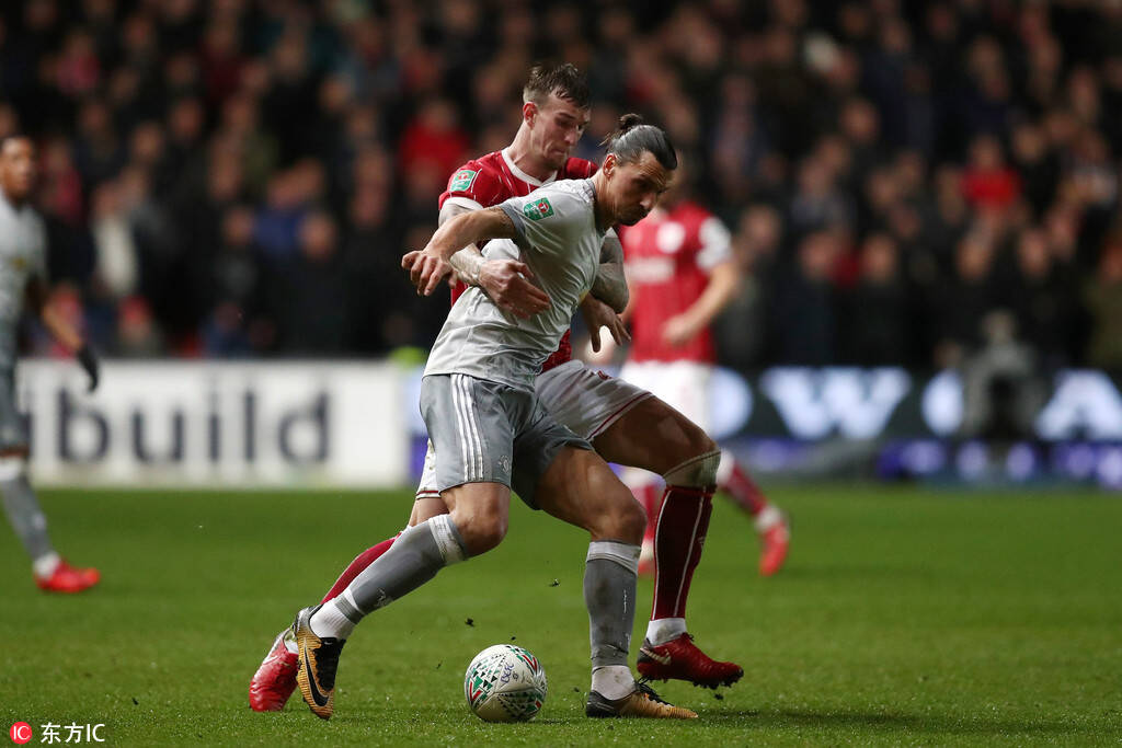 马德里竞技绝杀曼联，伊布高光表现