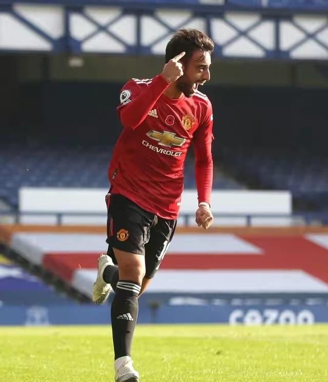 韩国鏖战阿森纳，布鲁诺·费尔南德斯爆发神勇