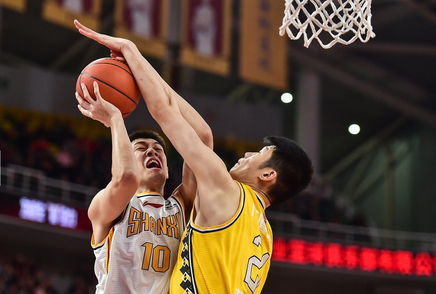 CLG险胜V5，Ruler一己之力扛起全队