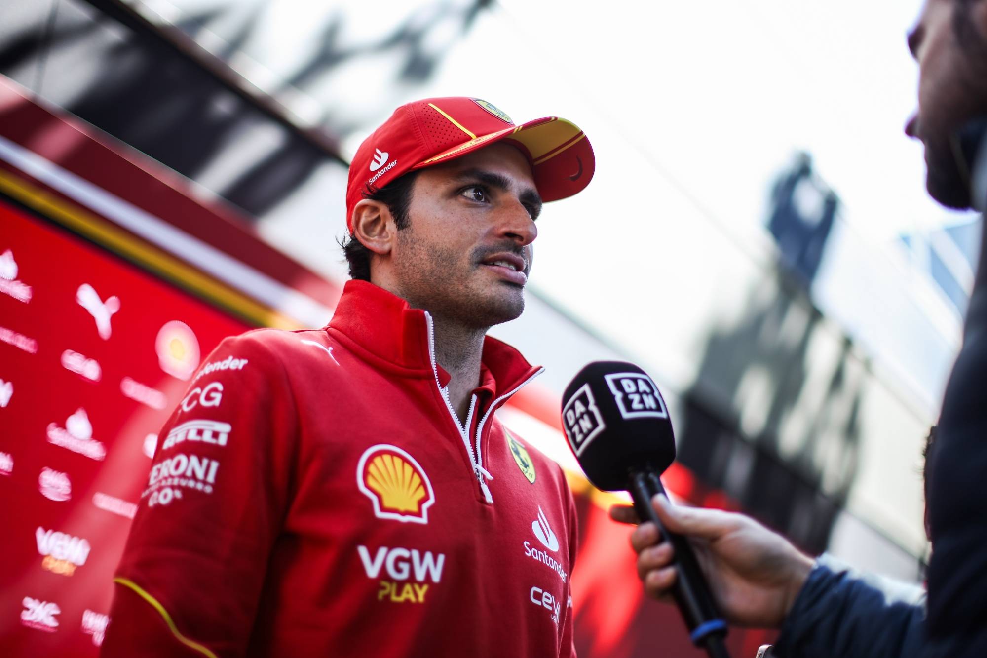 威廉姆斯完胜红牛二队，汉密尔顿高光表现